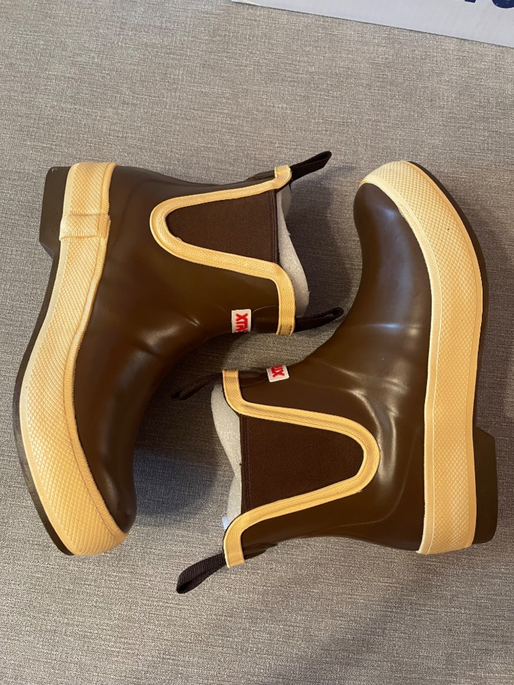 XTRATUF Women's 6" Legacy Ankle Deck Boots - Brown - Size 8 - NEW - Picture 6 of 14